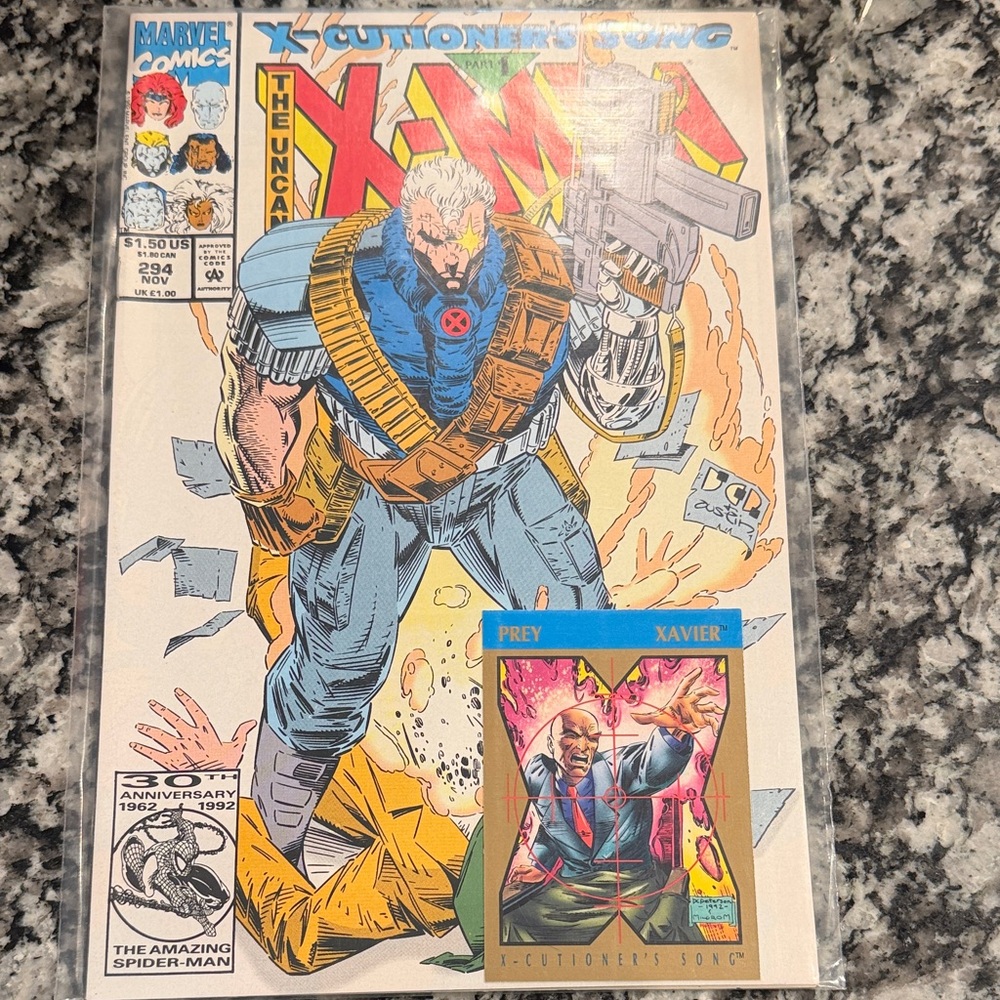 Marvel X-Men Comic with Prey Xavier Card - Blue and Yellow
